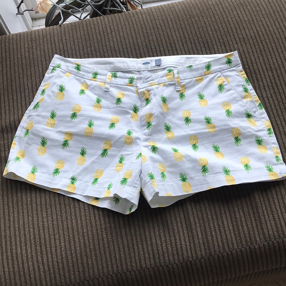 Old navy shorts